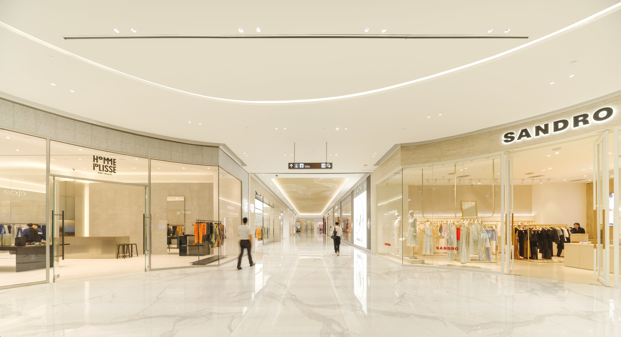 สยาม ทาคาชิมายะ เผยโฉม ‘SIAM Takashimaya Luxe Hall’ รวมคอนเซ็ปต์สโตร์แบรนด์ดังระดับโลกเปิดนิยามใหม่ Seamless Luxury ที่เชื่อมต่อทุกจังหวะการช็อปปิงอย่างสมบูรณ์แบบ